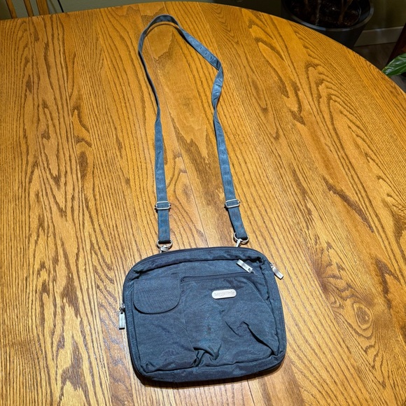 Baggalini Bag - Picture 1 of 8